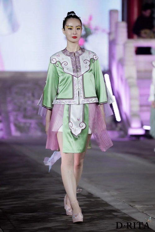 d rita镜花水月京绣服饰秀
