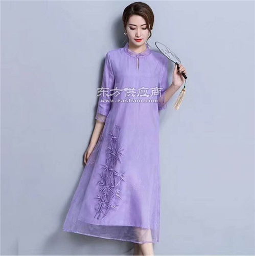 时尚品牌折扣女装厂家 太原品牌折扣女装 莎奴服饰厂家直销图片